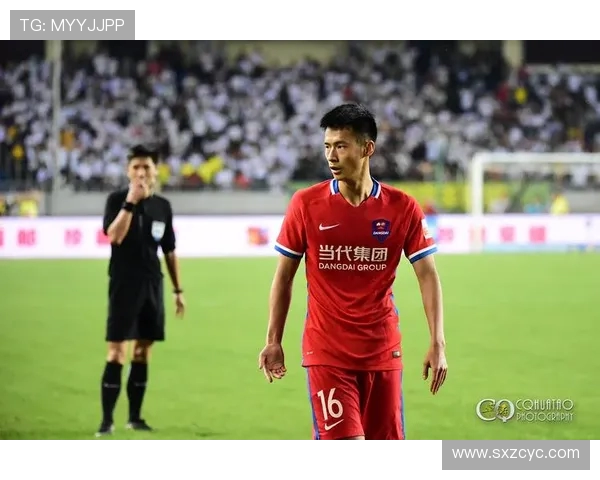 力帆与恒丰激战正酣谁能在赛场上笑到最后争夺胜利荣耀 力帆与恒丰激战正酣谁能在赛场上笑到最后争夺胜利荣耀