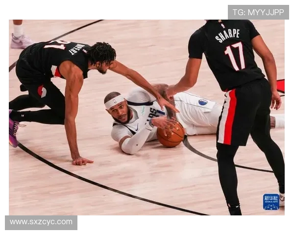 开拓者与独行侠的激烈对决谁能在NBA赛场上笑到最后