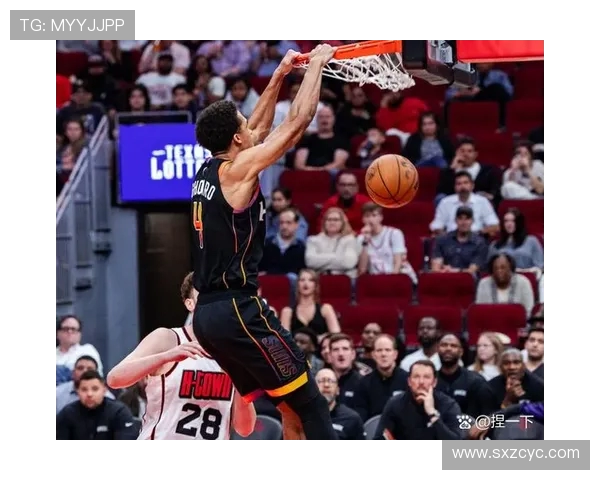 火箭队与太阳队精彩对决全场录像回顾3月1日比赛精彩瞬间分析
