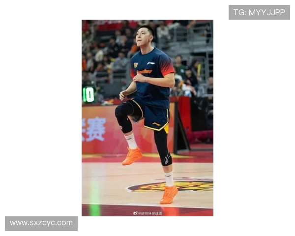 胡明轩的篮球之路：从少年梦想到国家队的荣耀与挑战