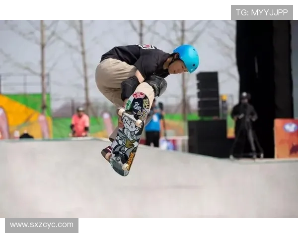 上海滑板队防守表现分析与战术调整探讨 上海滑板队防守表现分析与战术调整探讨